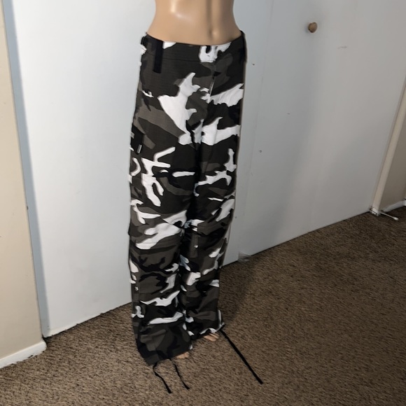 Sabaton Ripstop Camo Cargo Pants Heavy Metal - Picture 5 of 13
